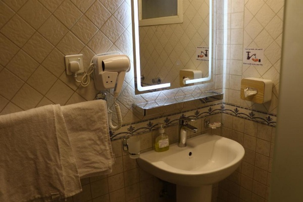 Al Alya Hotel image 26